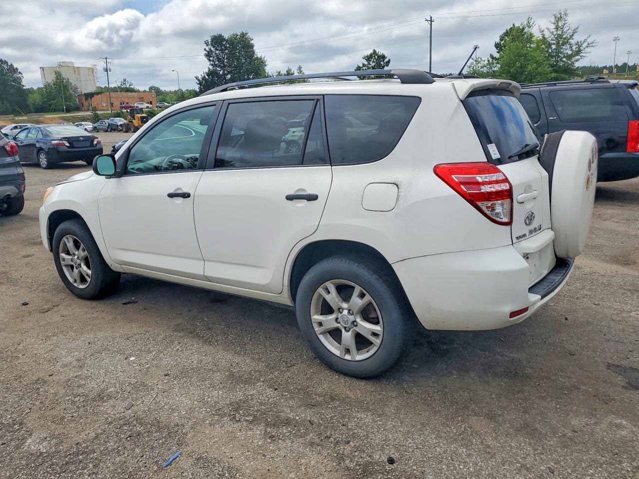 Toyota RAV4 Base