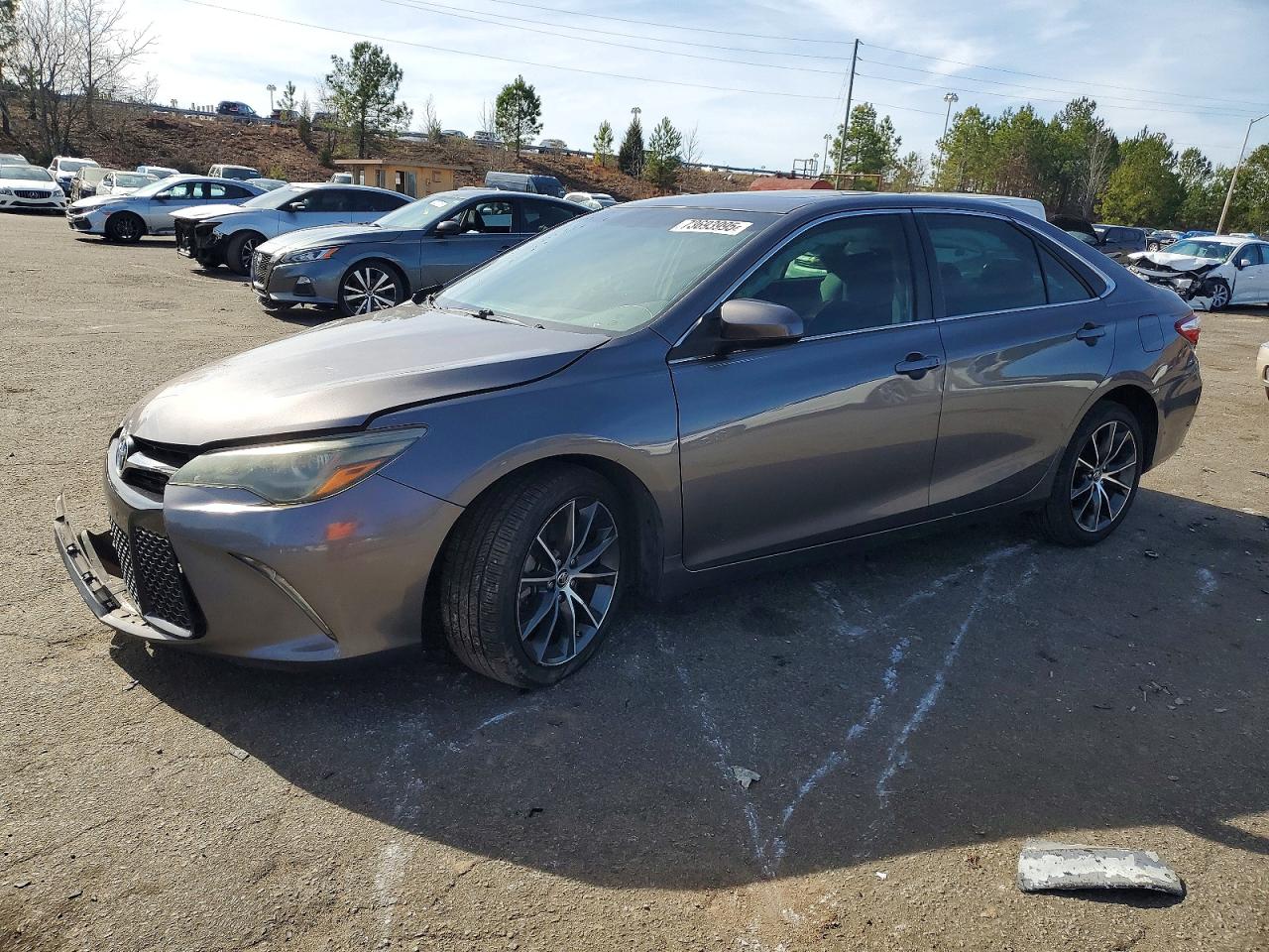 Salvage Toyota Camry Image
