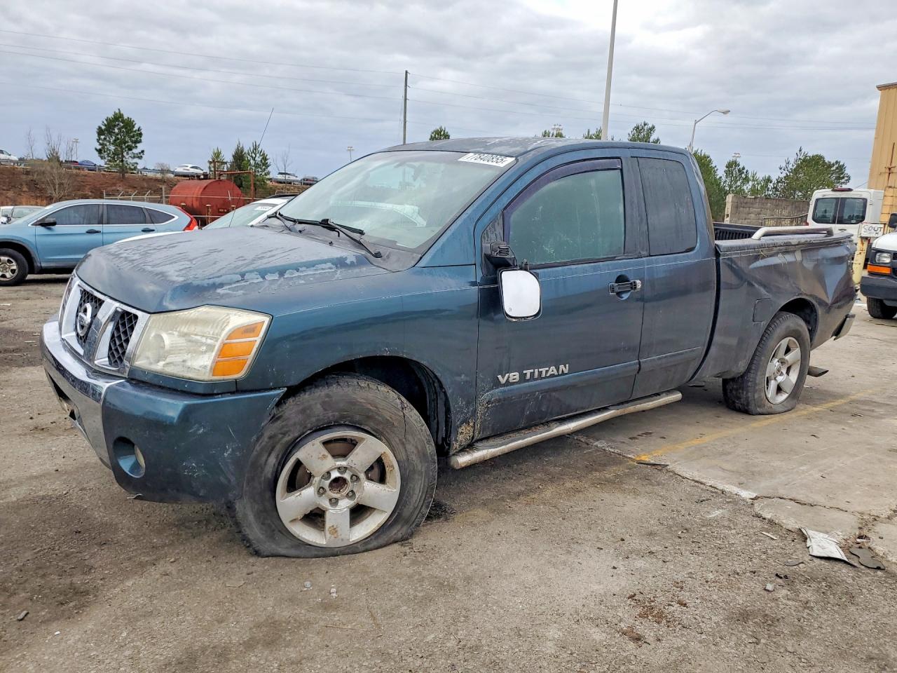 Salvage Nissan Titan Image