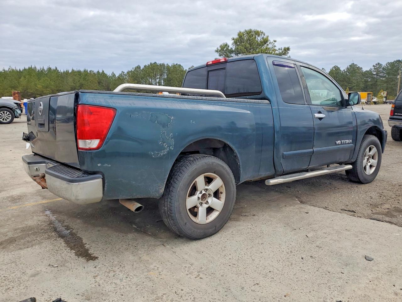 Nissan Titan Xe