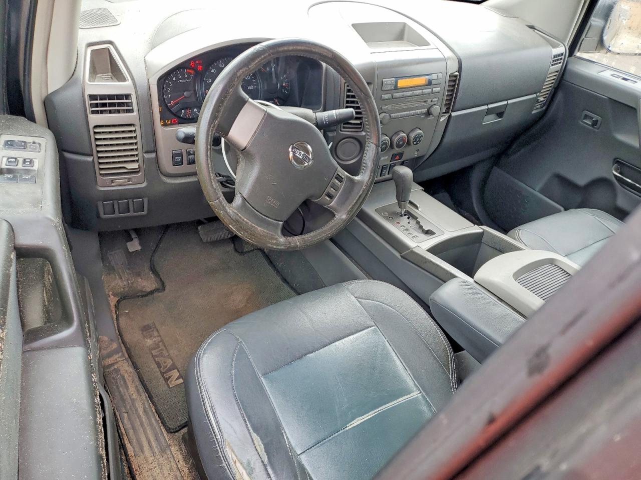 Nissan Titan Xe