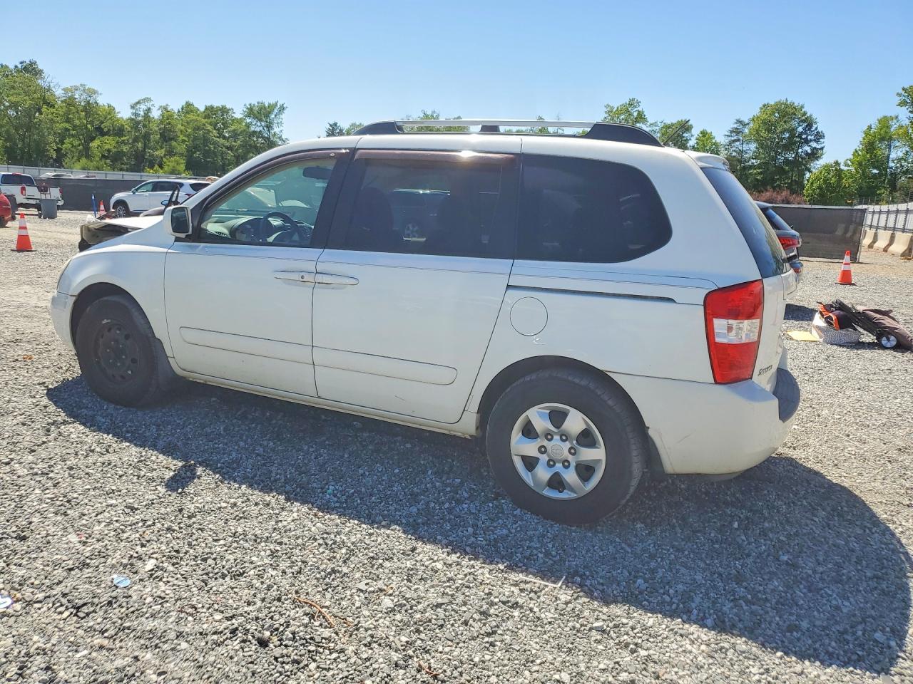 Kia Sedona Base