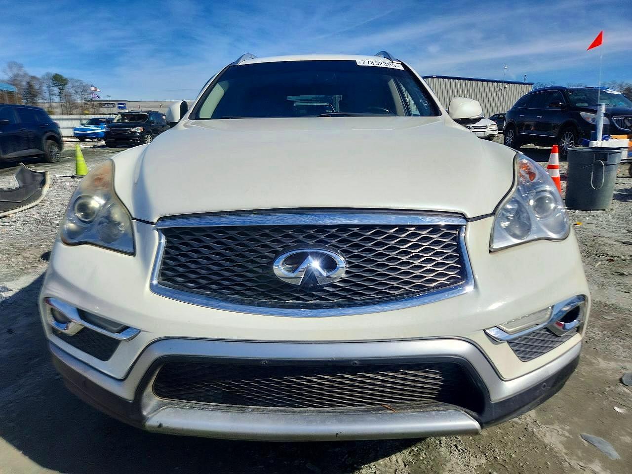 INFINITI Qx Base