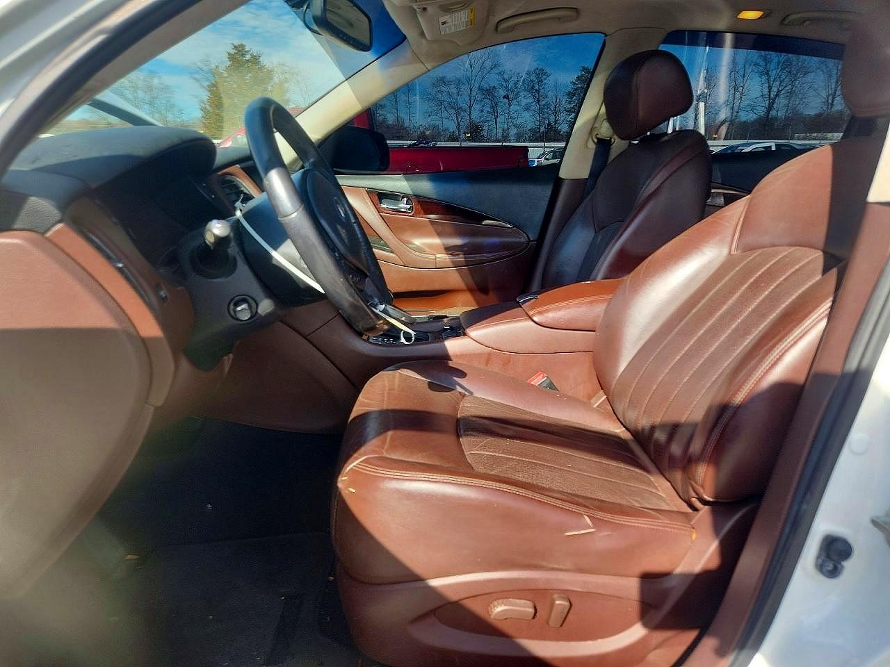 INFINITI Qx Base