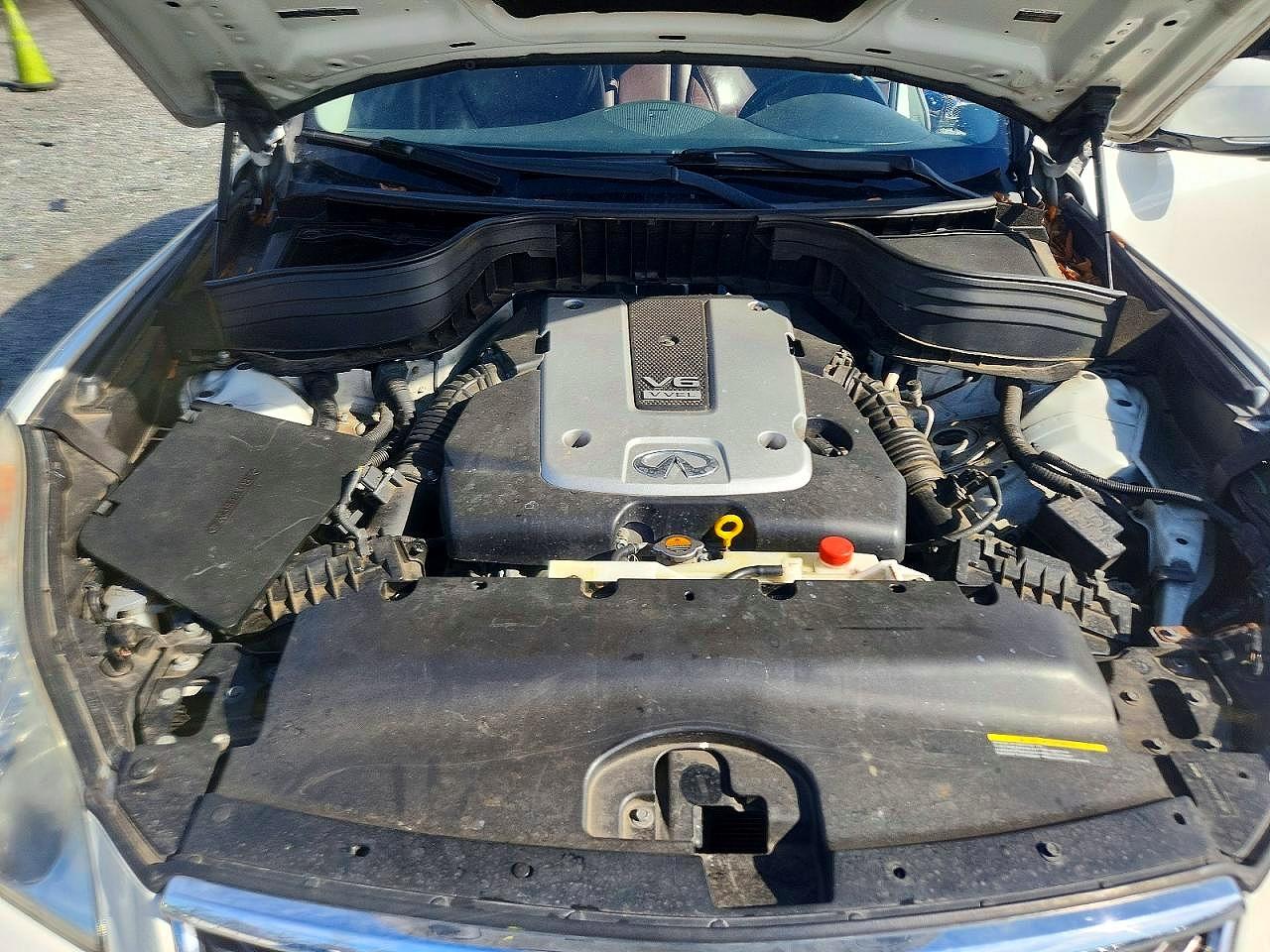 INFINITI Qx Base
