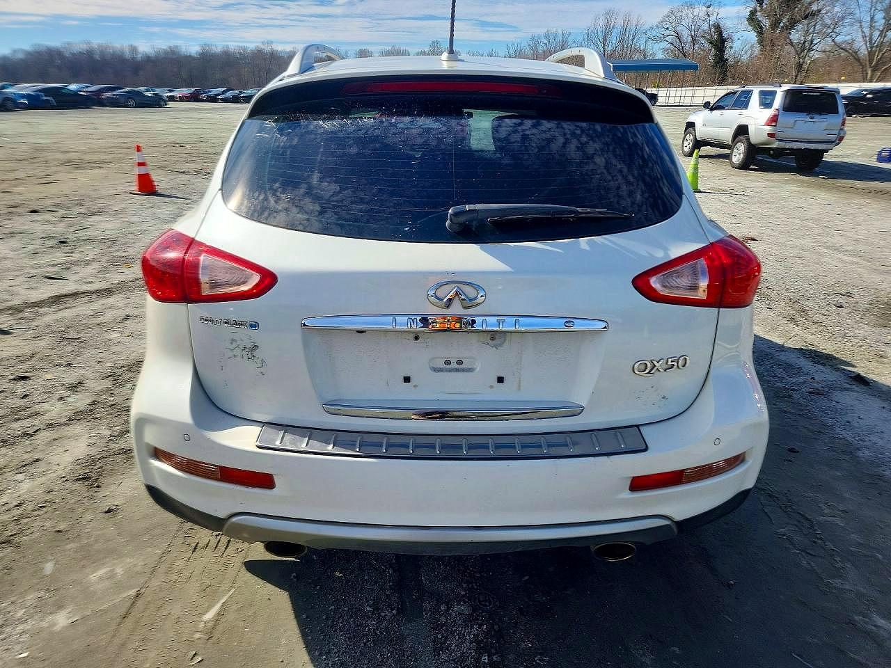 INFINITI Qx Base
