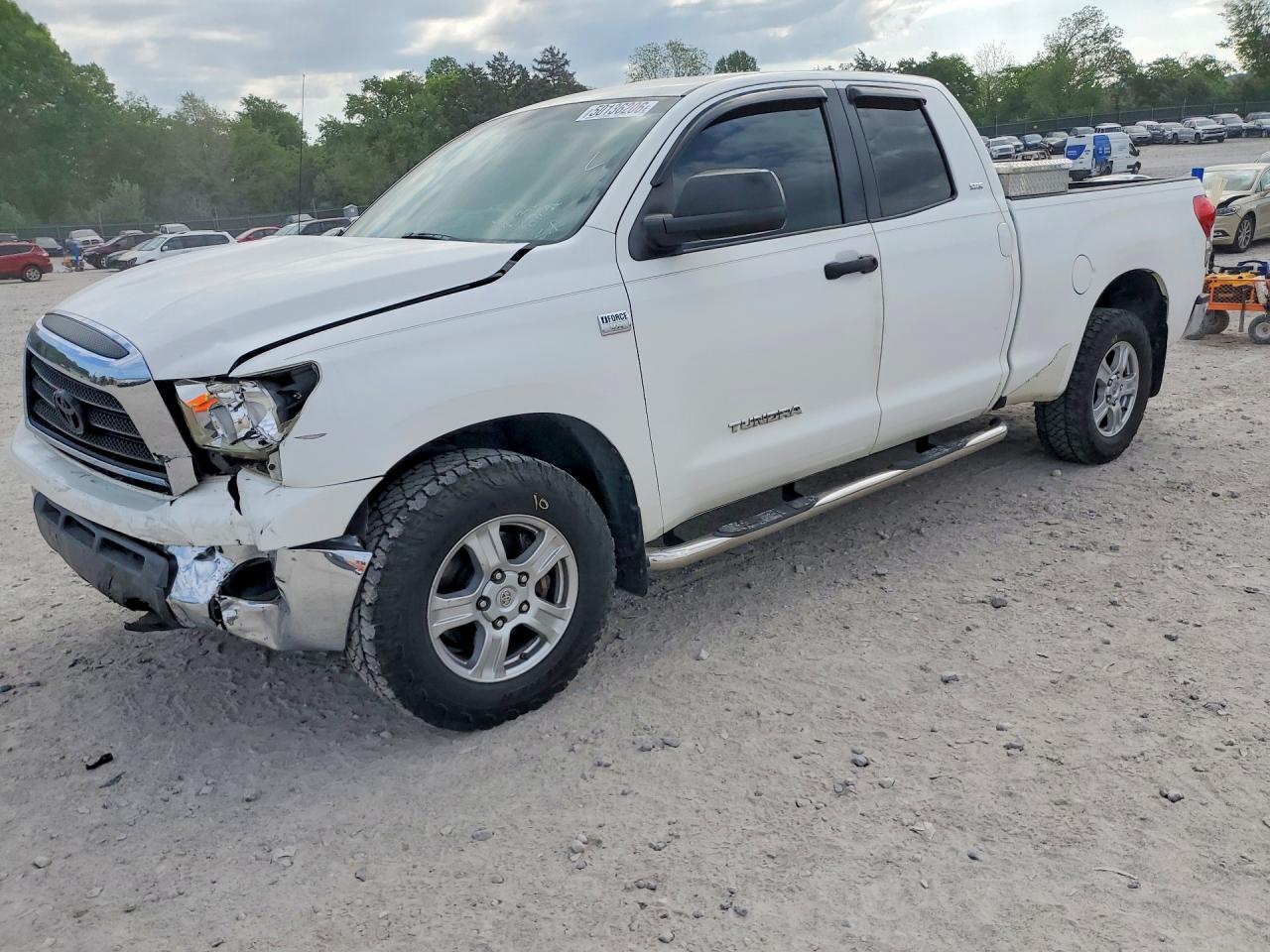 Salvage Toyota Tundra Image