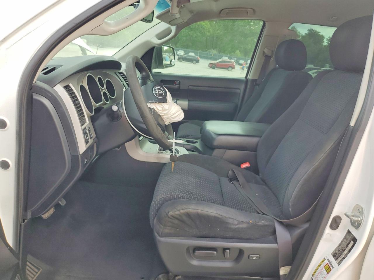 Toyota Tundra Double Cab Sr5