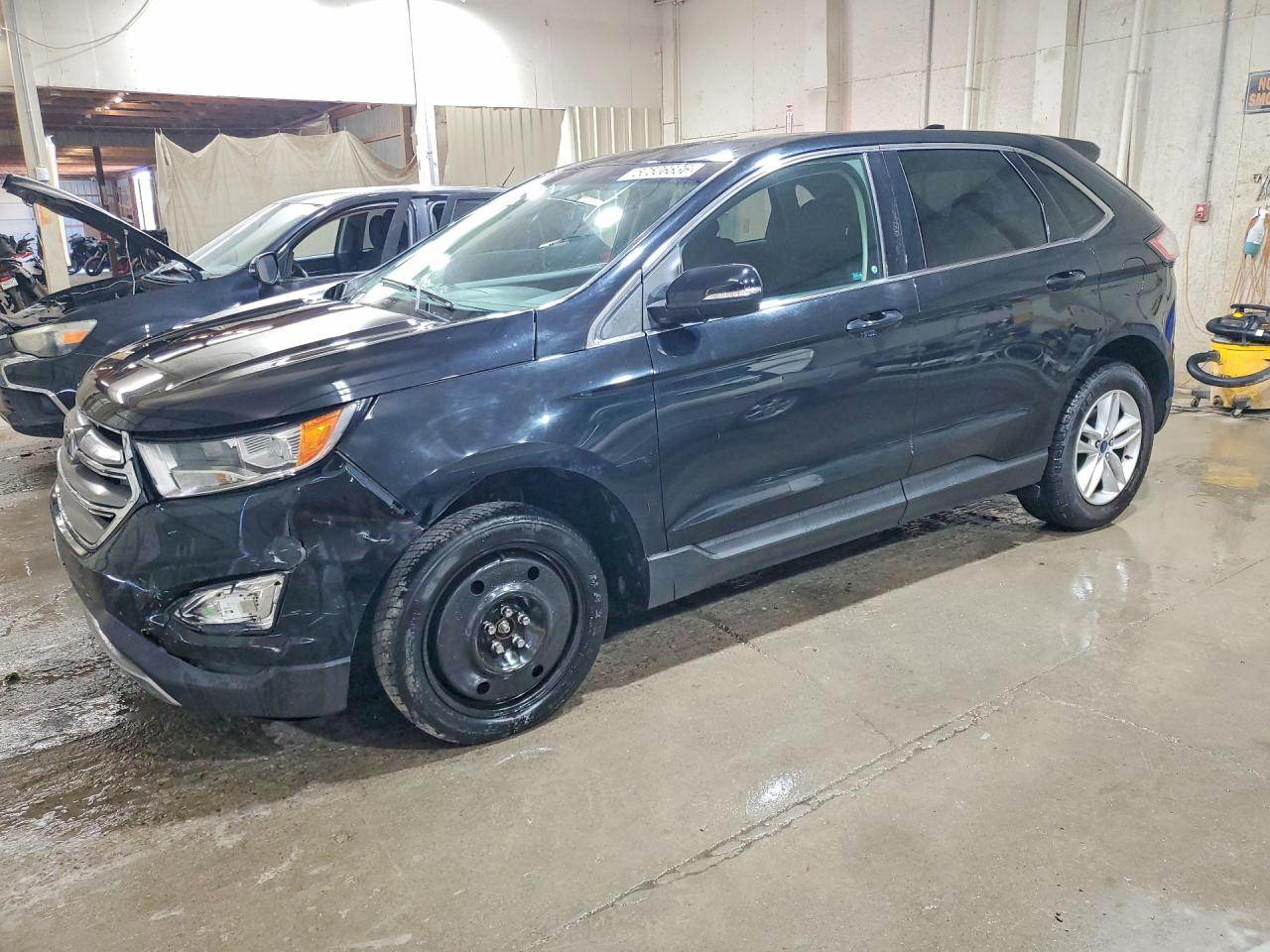 Salvage Ford Edge Image