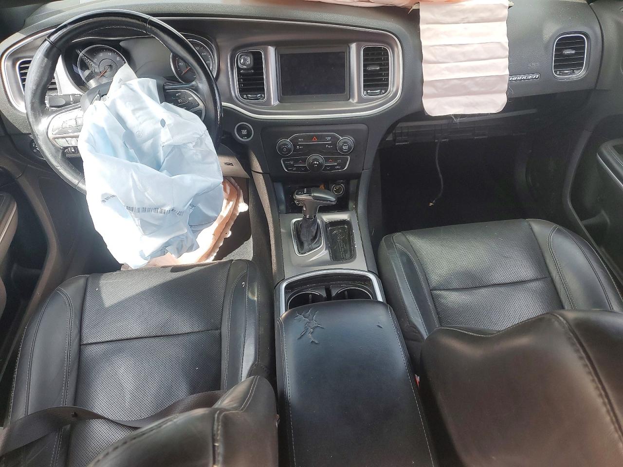 Dodge Charger Sxt