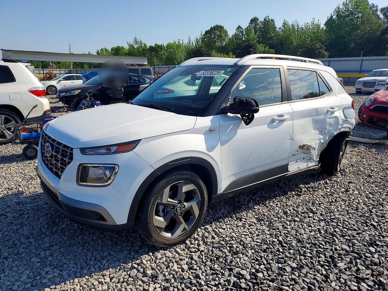 Salvage Hyundai VENUE Image