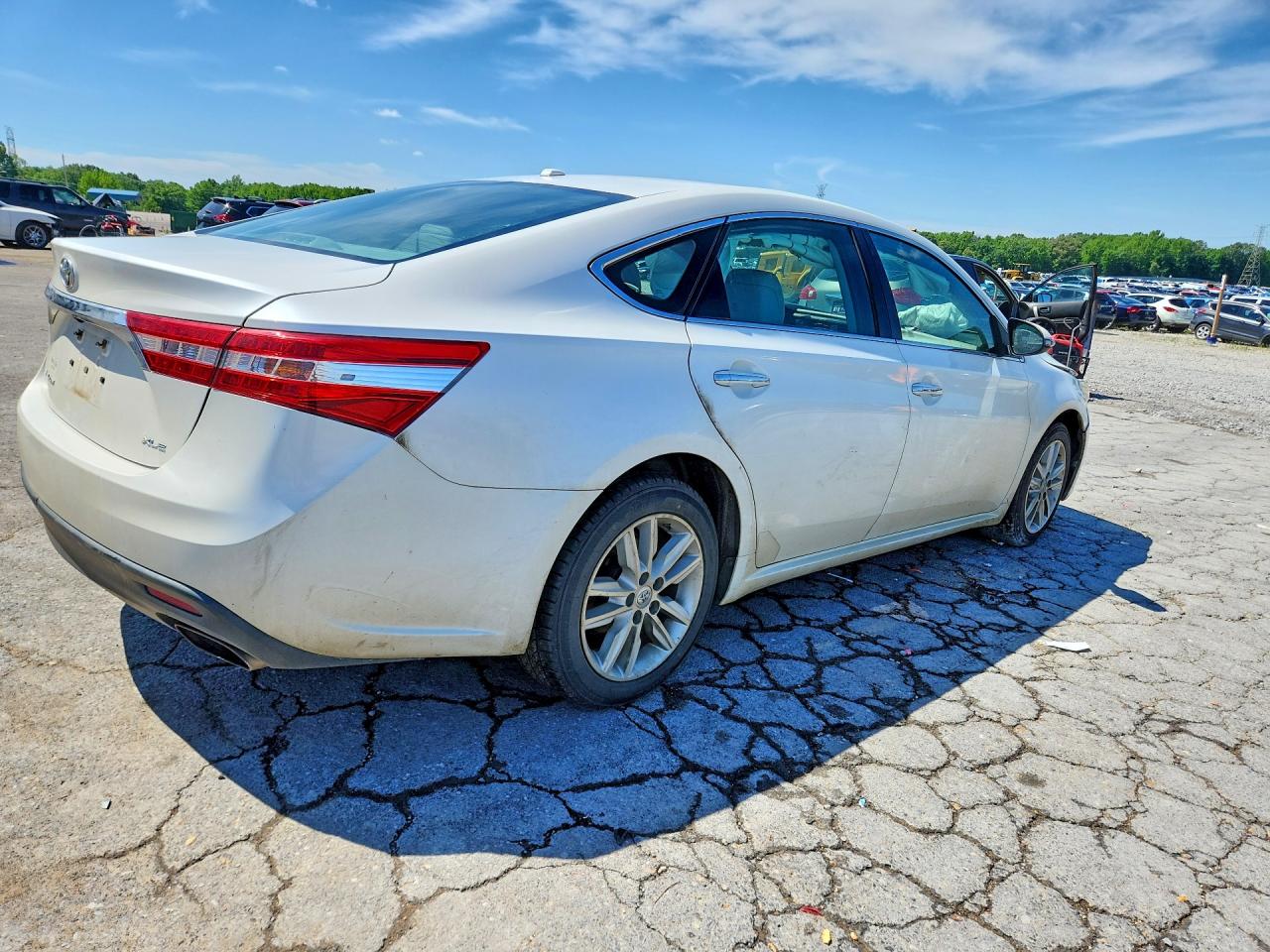 Toyota Avalon Xle