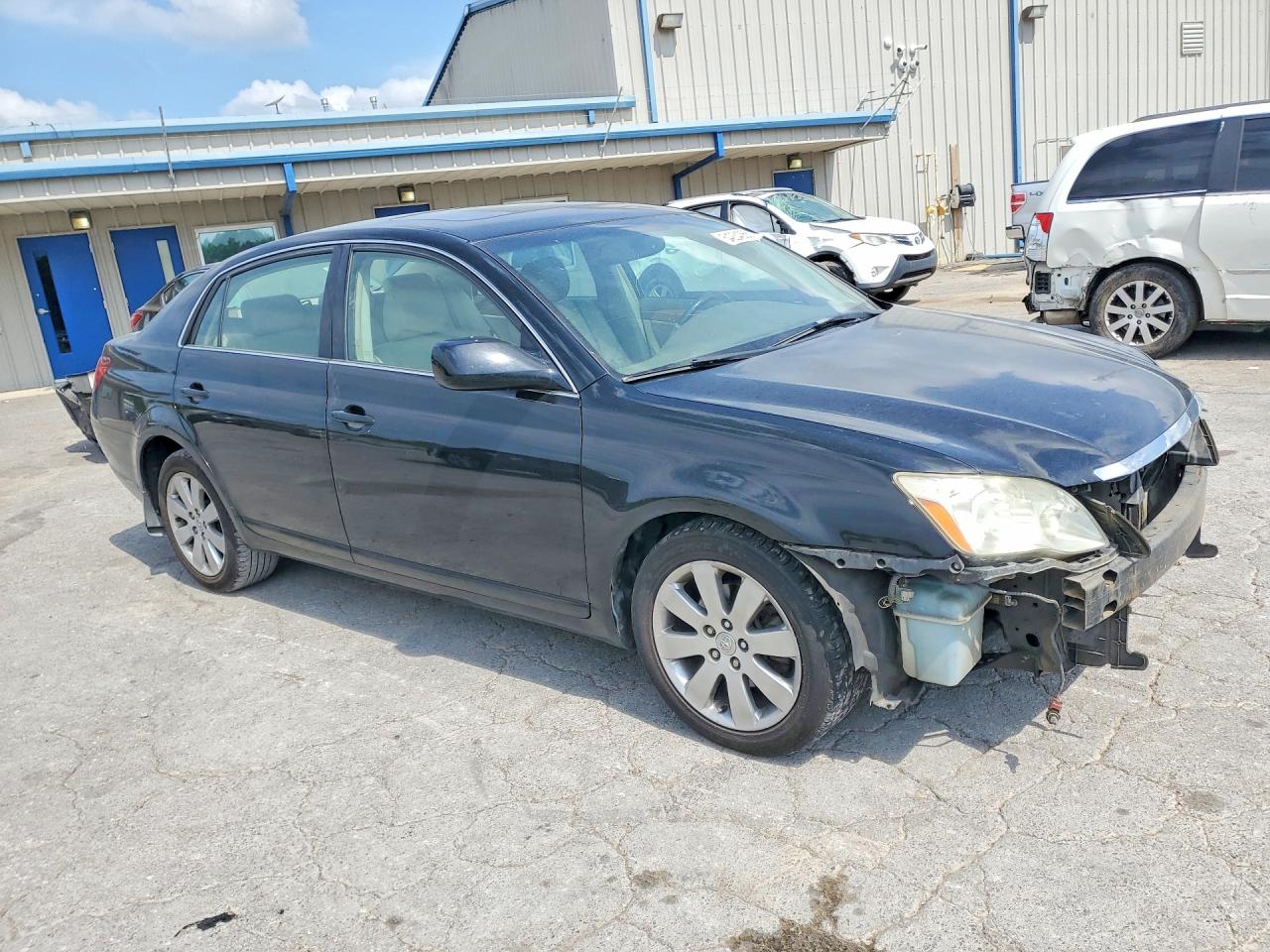 Toyota Avalon Xls