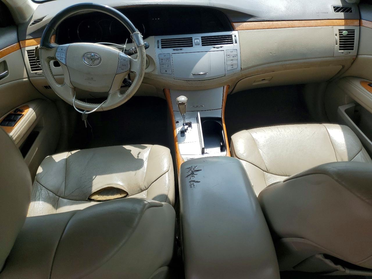 Toyota Avalon Xls