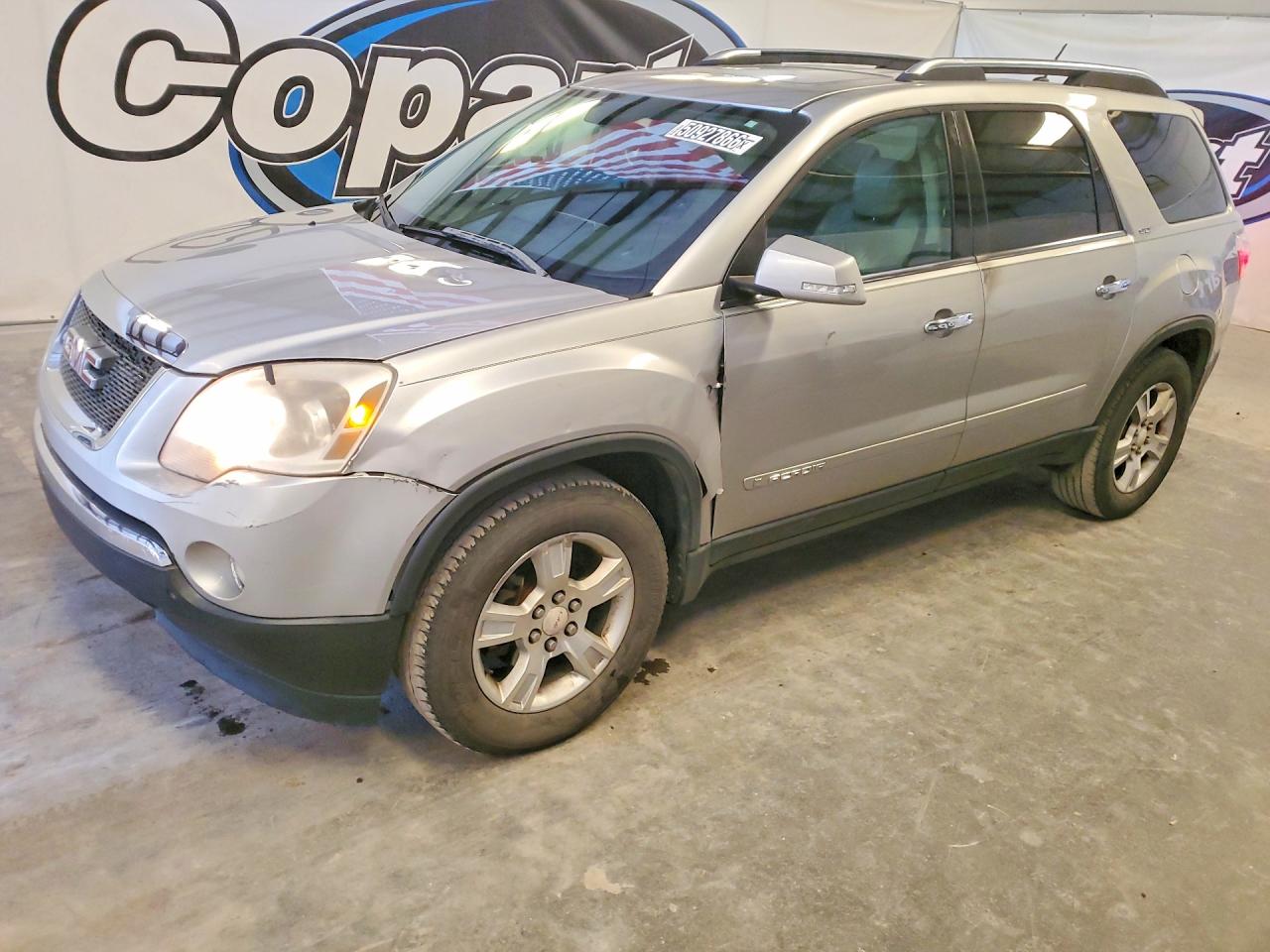 Salvage GMC Acadia Image