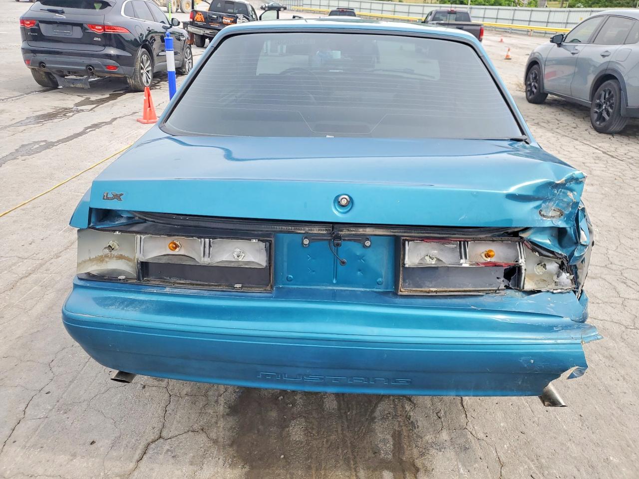 Ford Mustang Lx