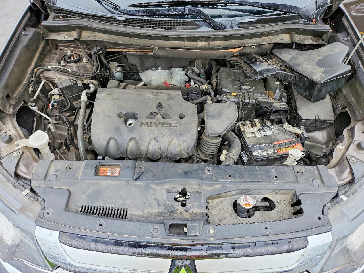 Mitsubishi Outlander Se