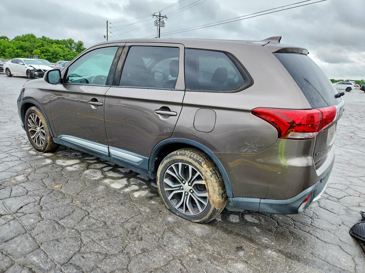 Mitsubishi Outlander Se