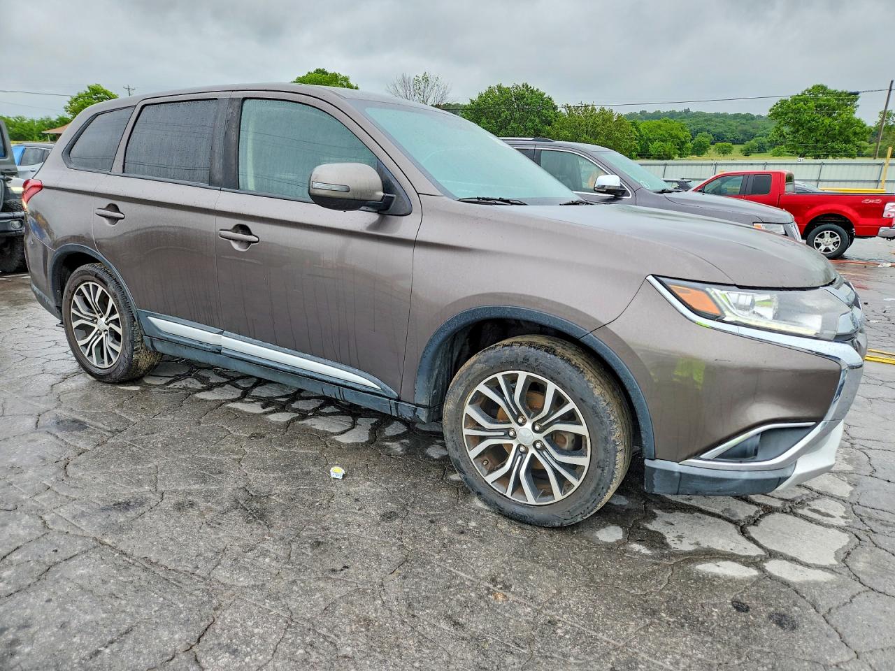 Mitsubishi Outlander Se