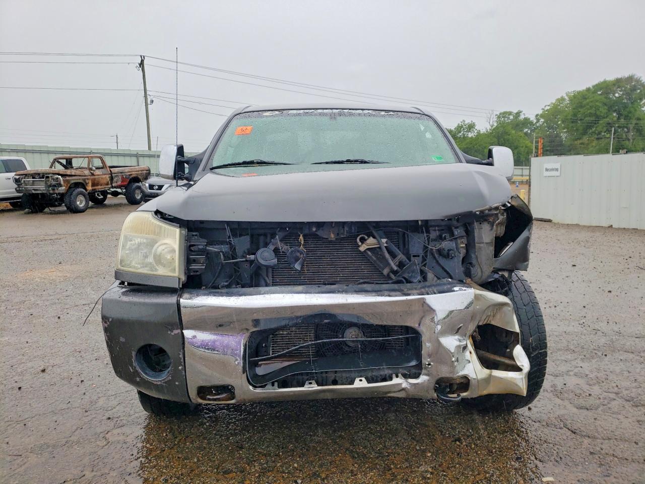 Nissan Titan Xe