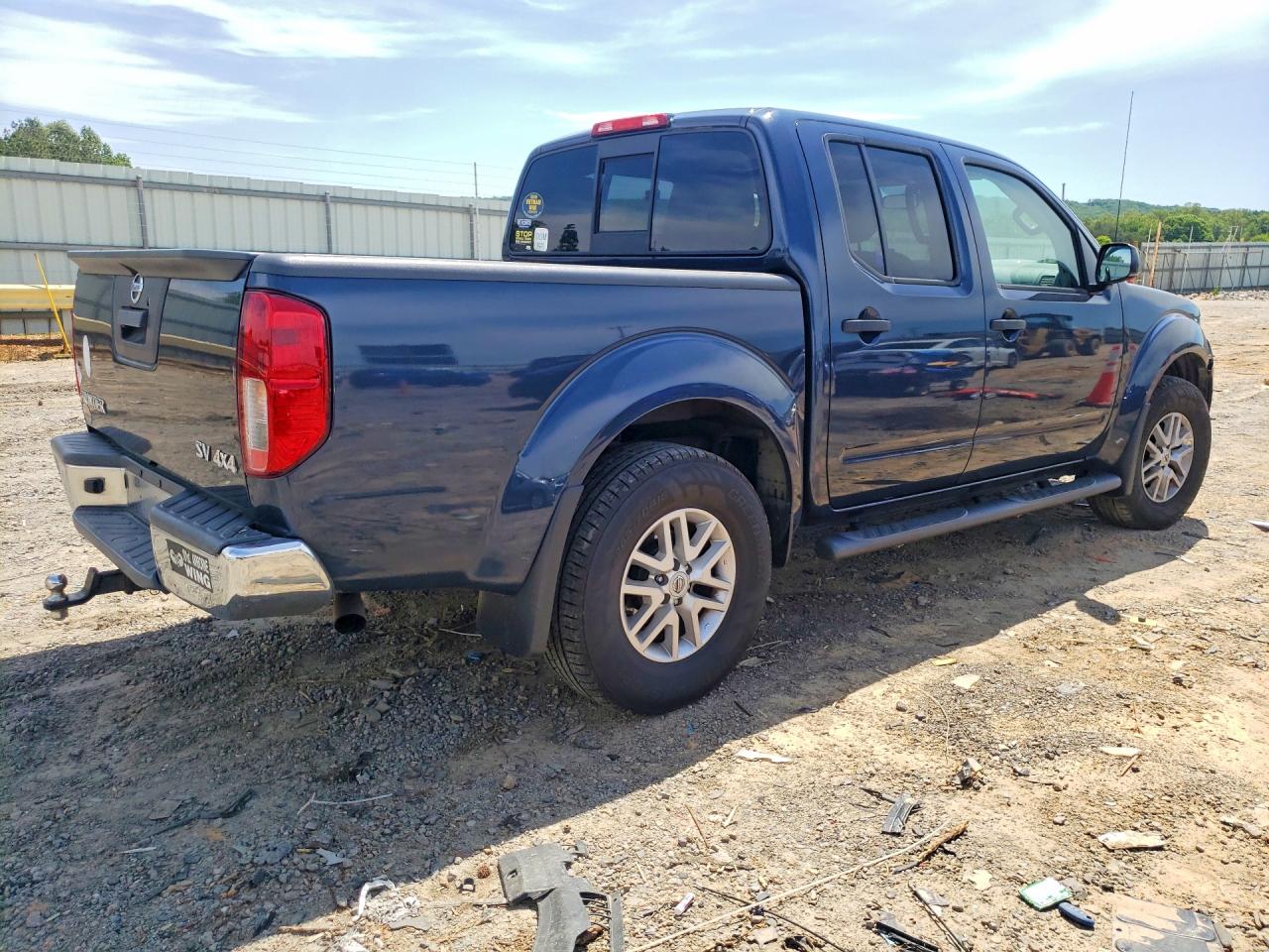 Nissan Frontier Sv