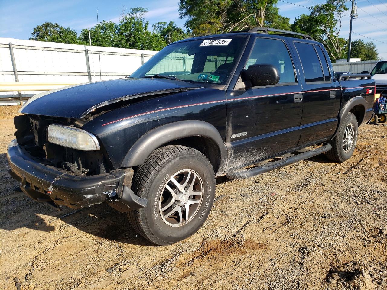 Salvage Chevrolet S-10 Image