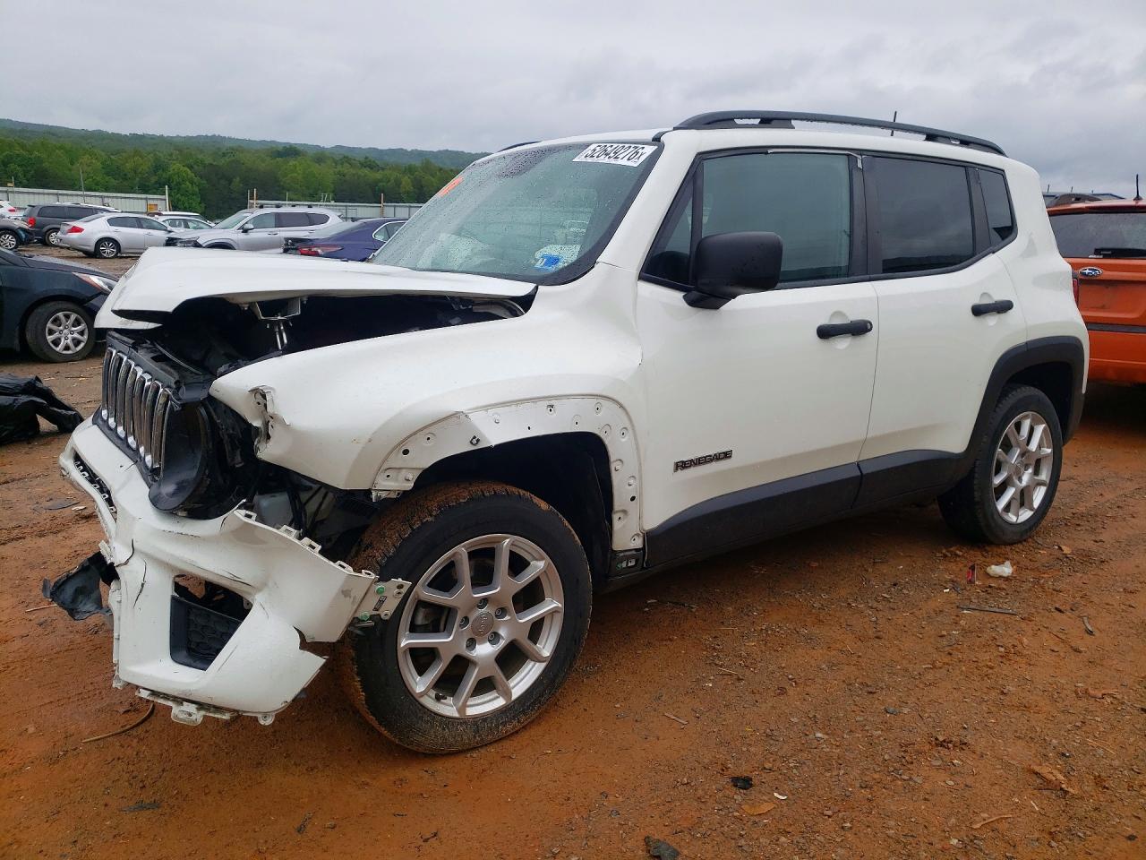 Salvage Jeep Renegade Image