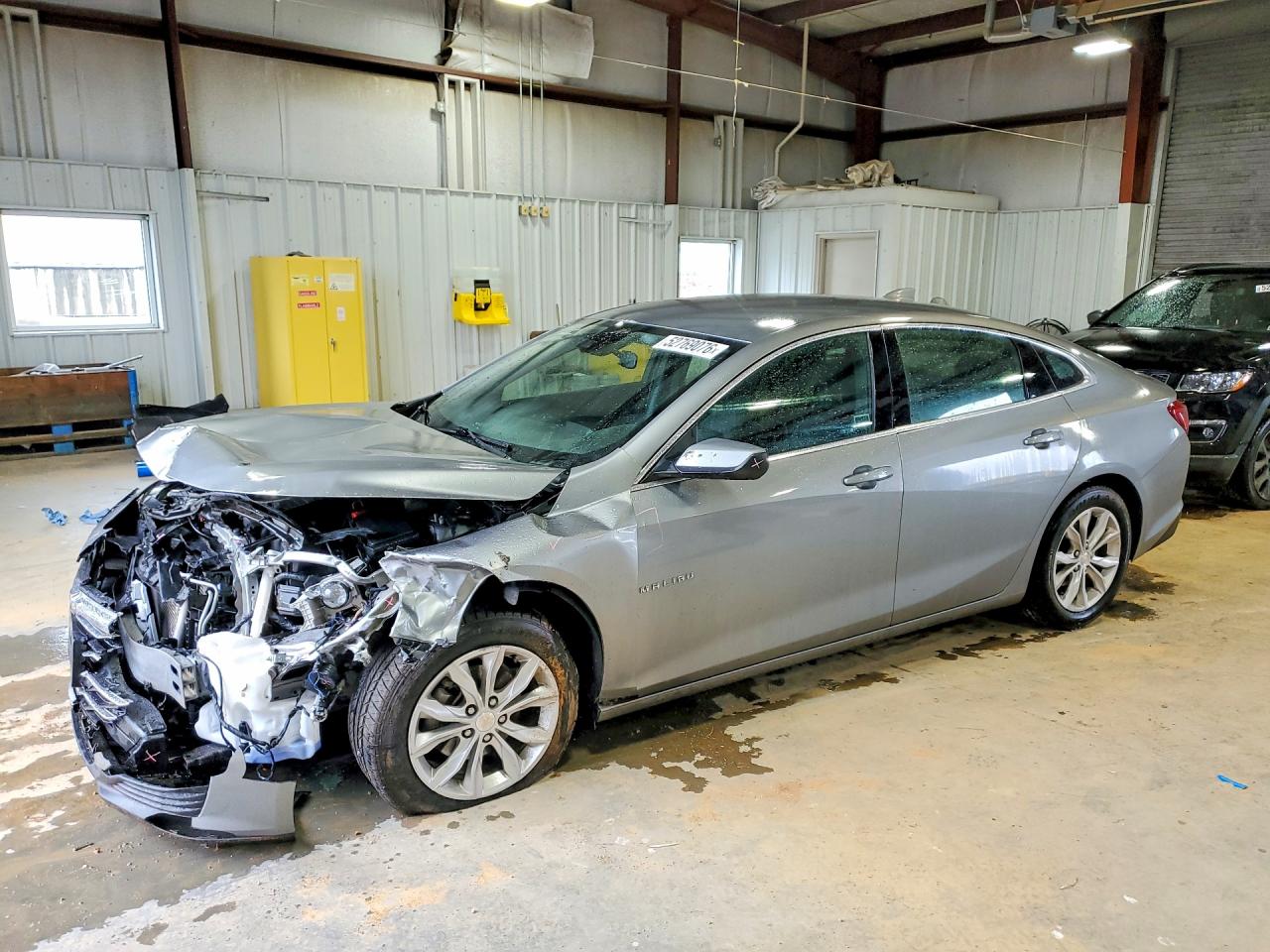 Salvage Chevrolet Malibu Image