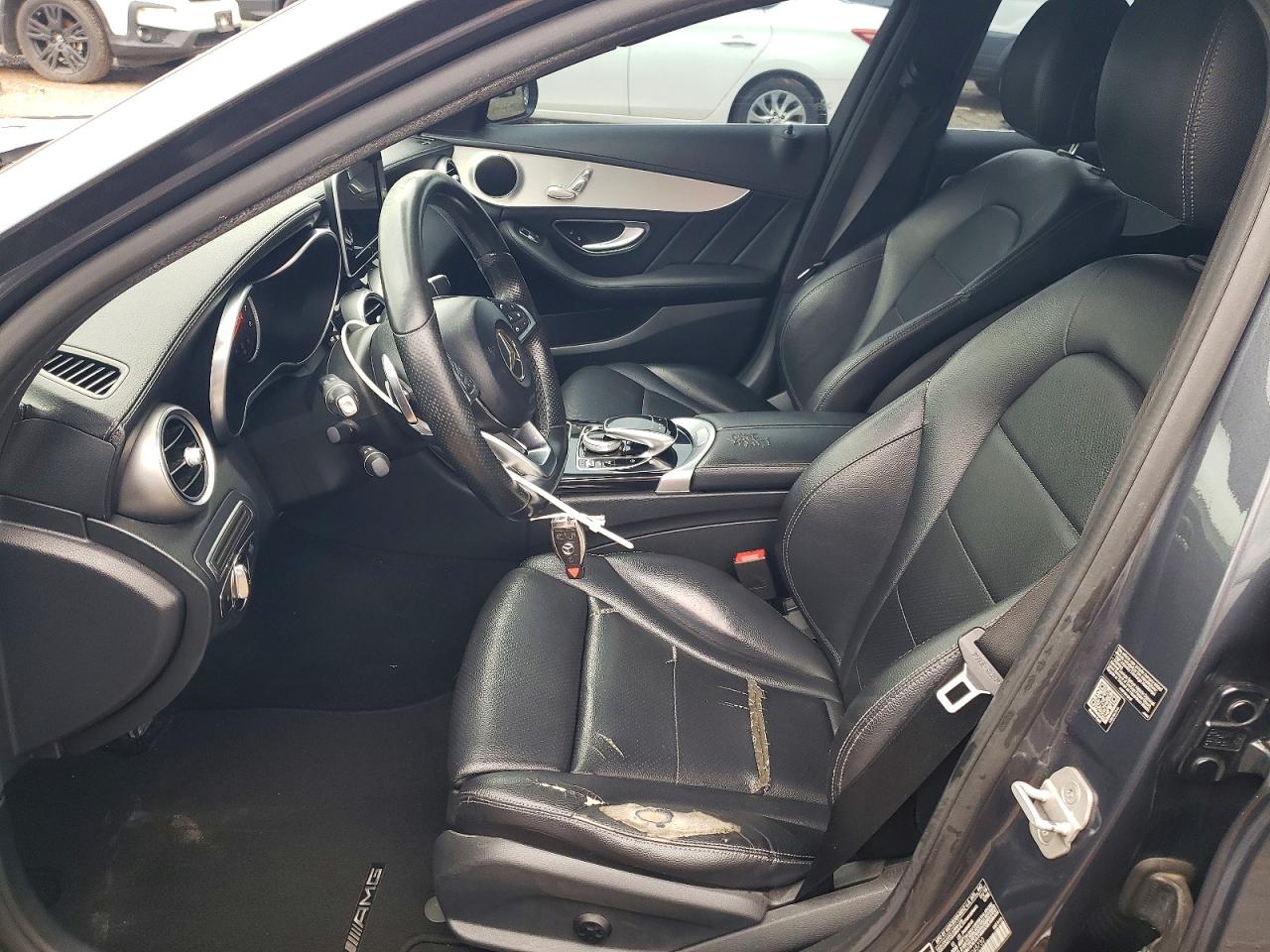 Mercedes-Benz C-Class 300