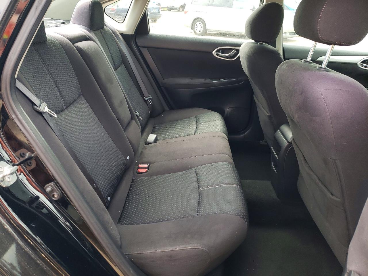 Nissan Sentra S