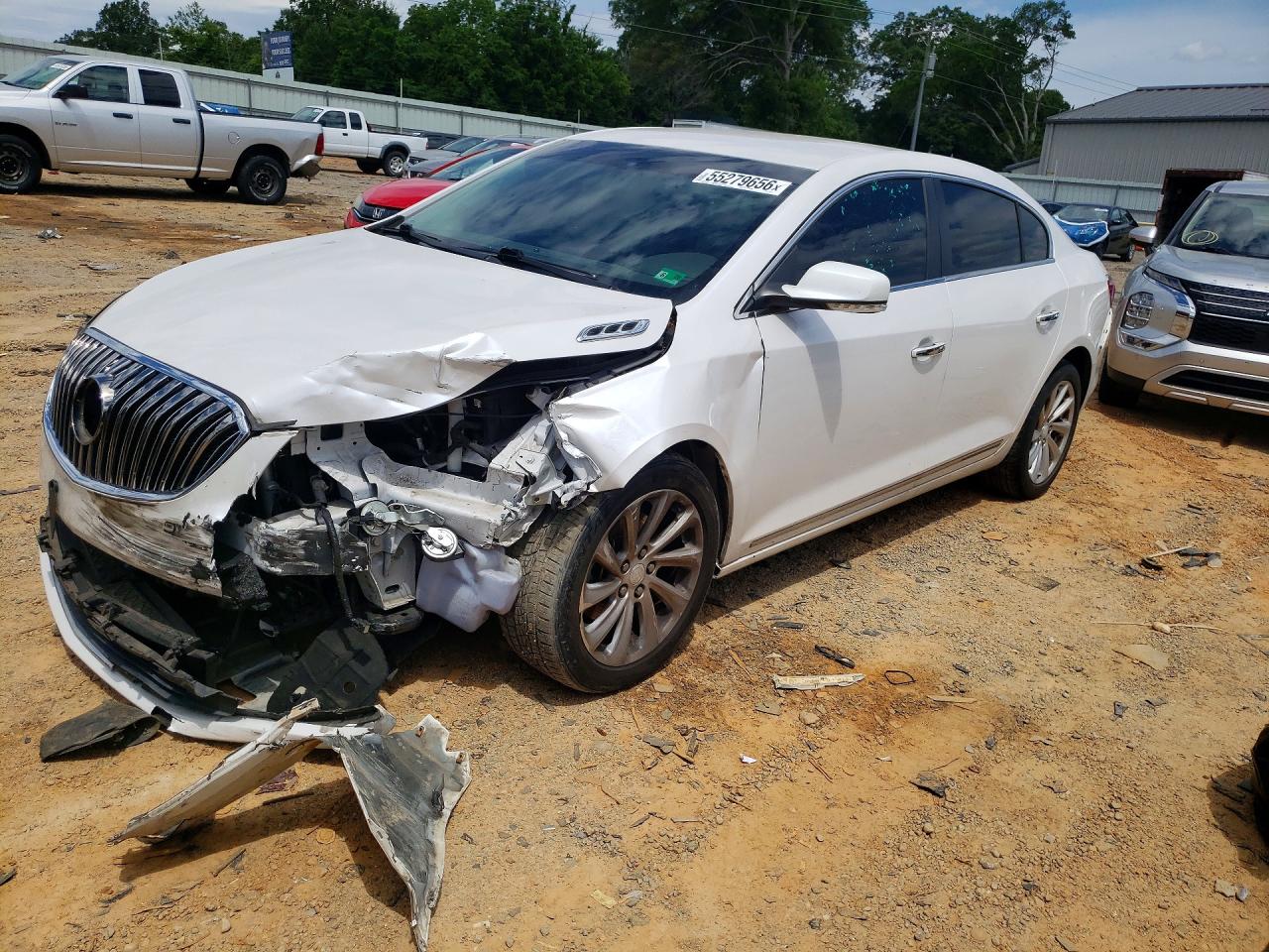 Salvage Buick LaCrosse Image