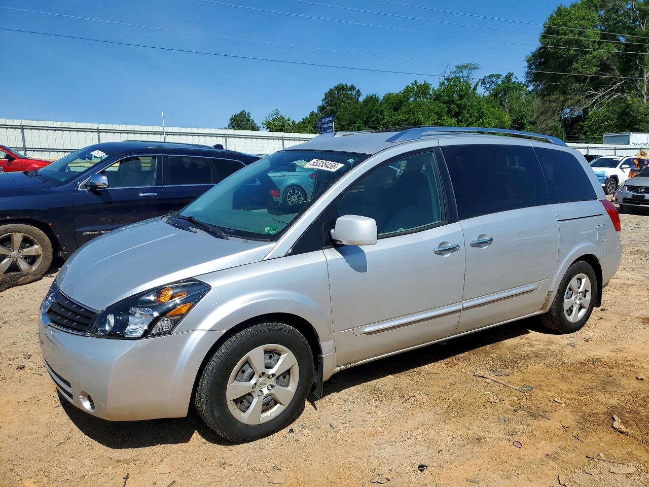 Salvage Nissan Quest Image
