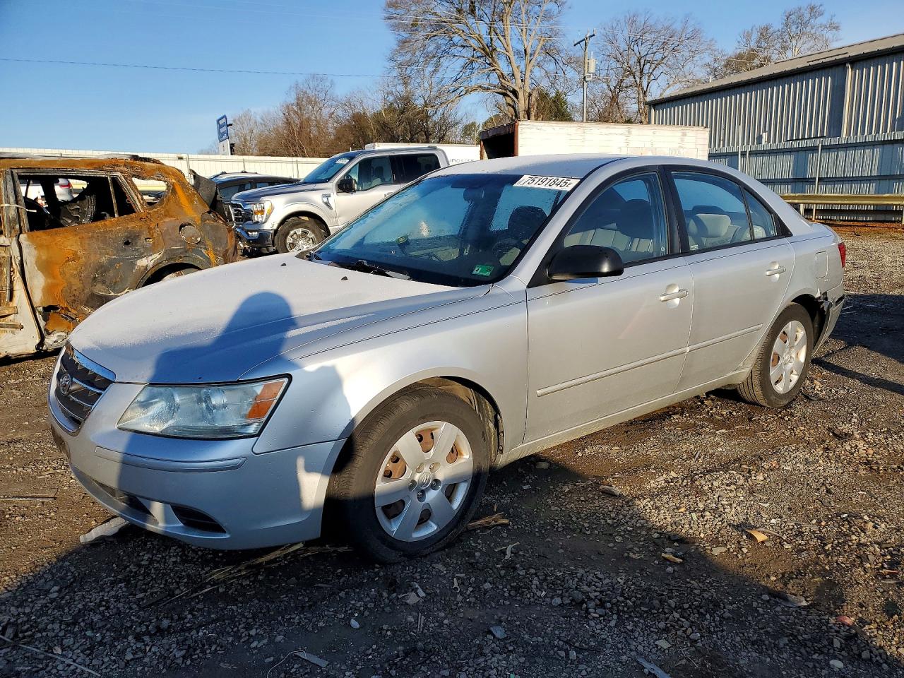 Salvage Hyundai SONATA Image