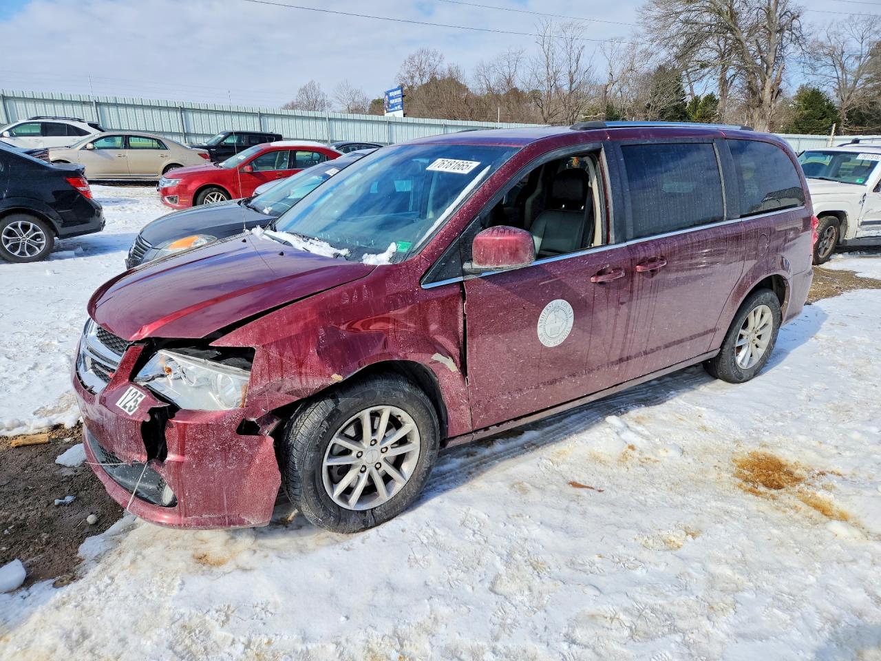Salvage Dodge Caravan Image