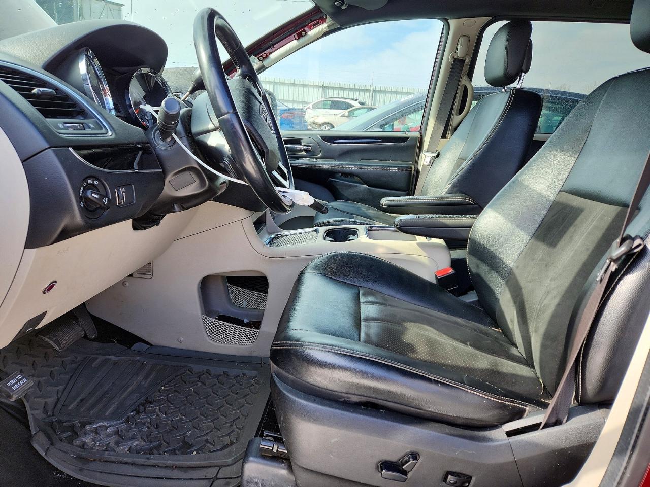 Dodge Caravan Sxt