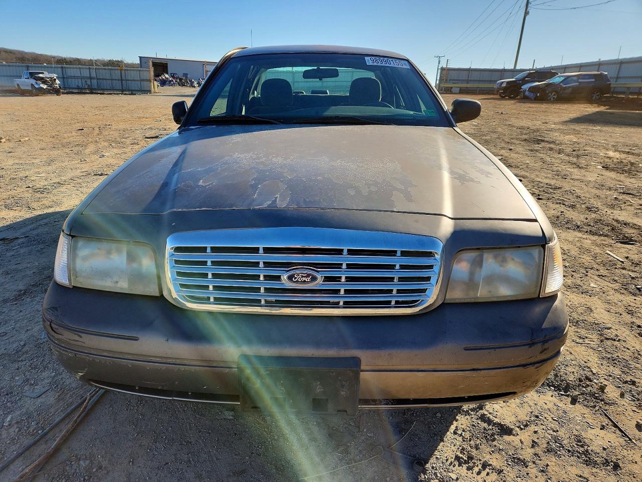 Ford Crown Vic