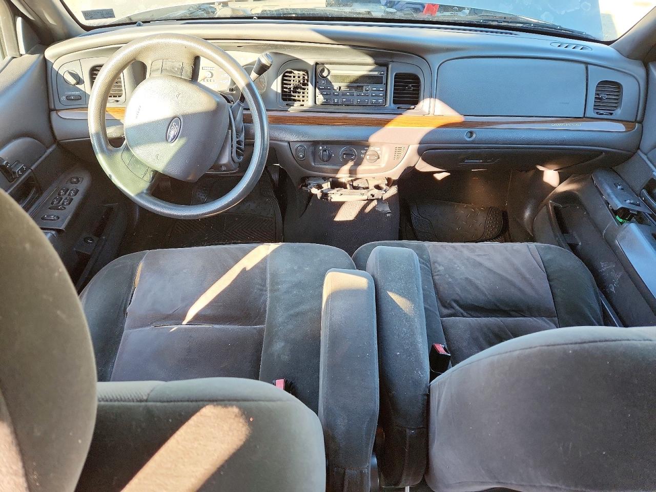 Ford Crown Vic