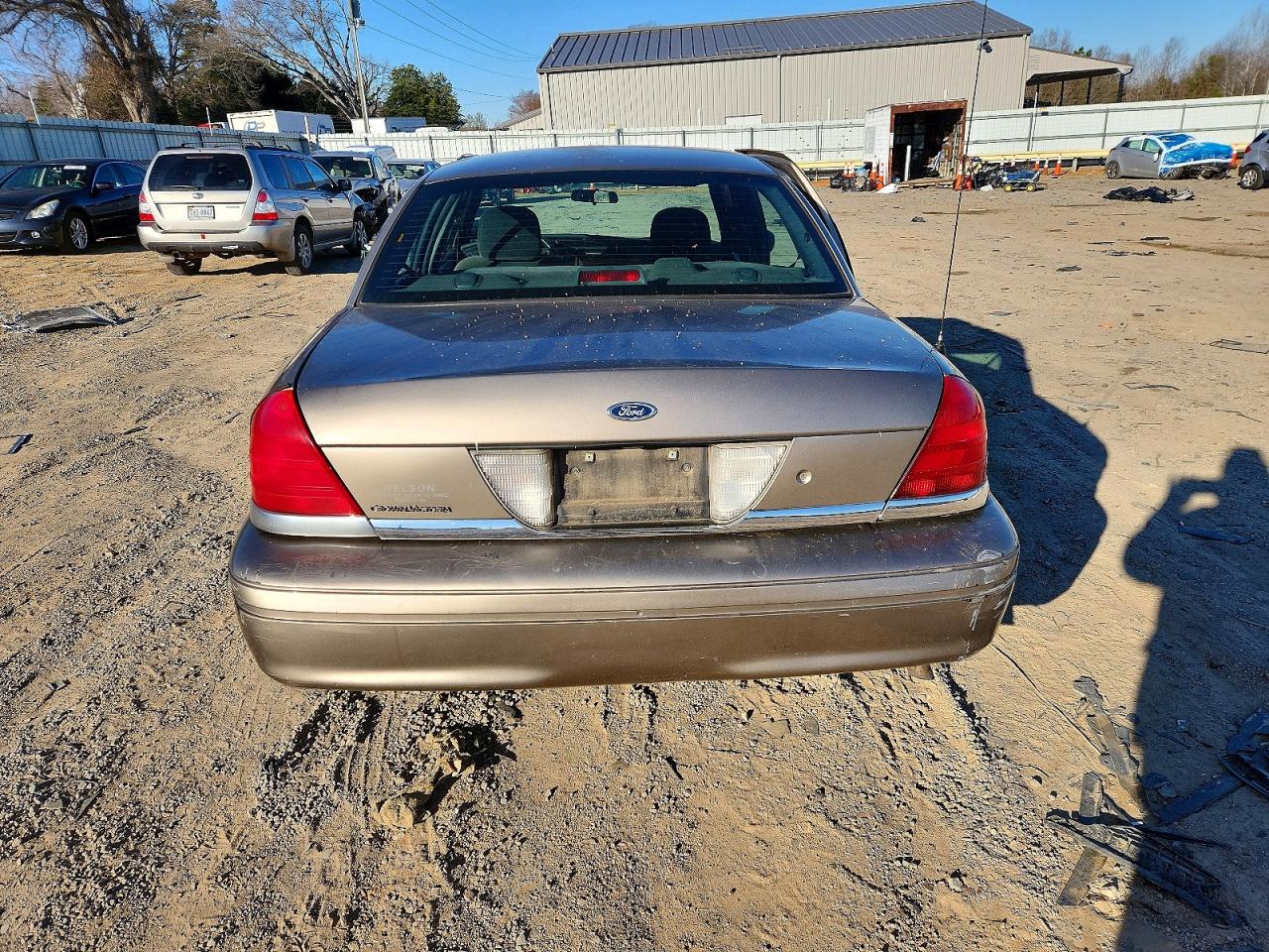 Ford Crown Vic