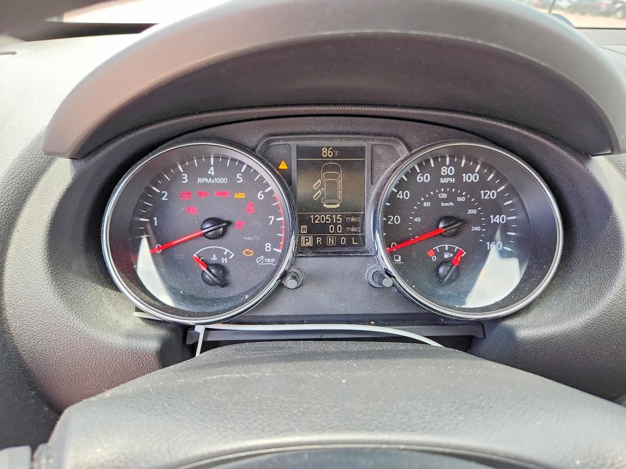 Nissan Rogue S