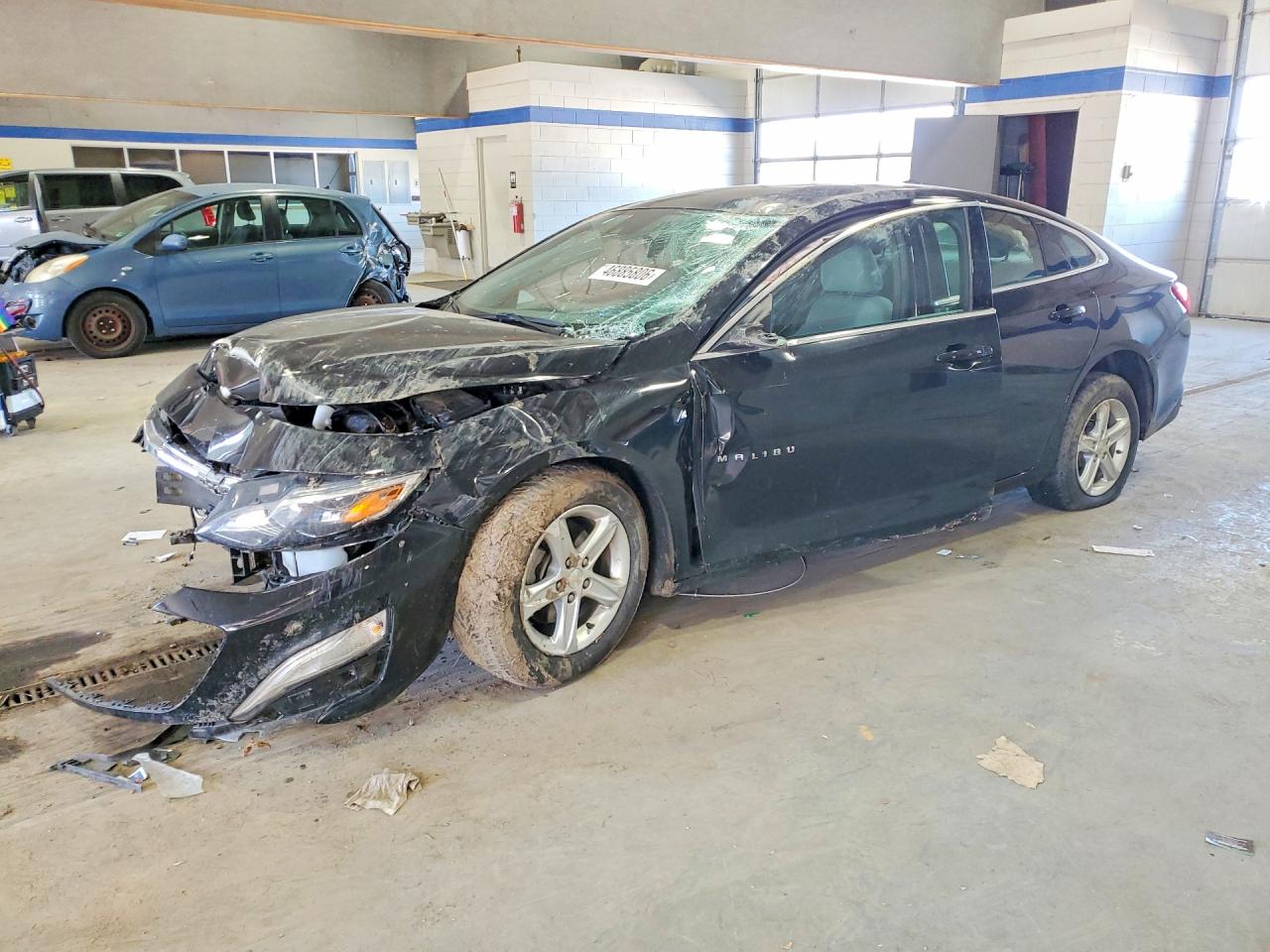 Salvage Chevrolet Malibu Image