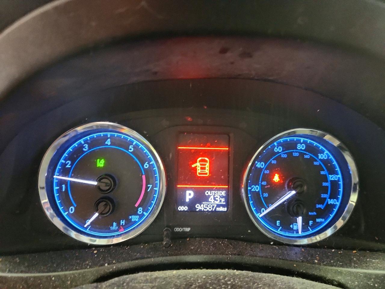 Toyota Corolla Le