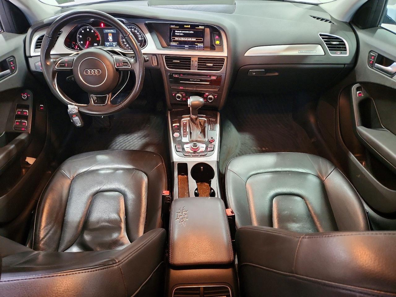 Audi A4 Premium S-line