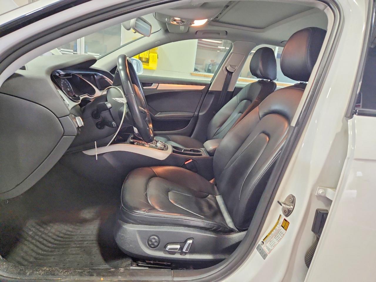 Audi A4 Premium S-line