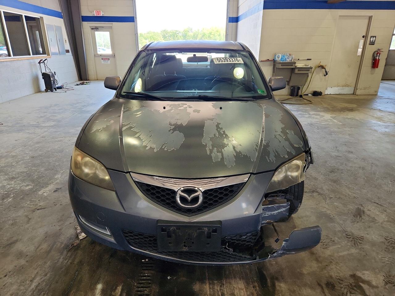 Mazda 3 I