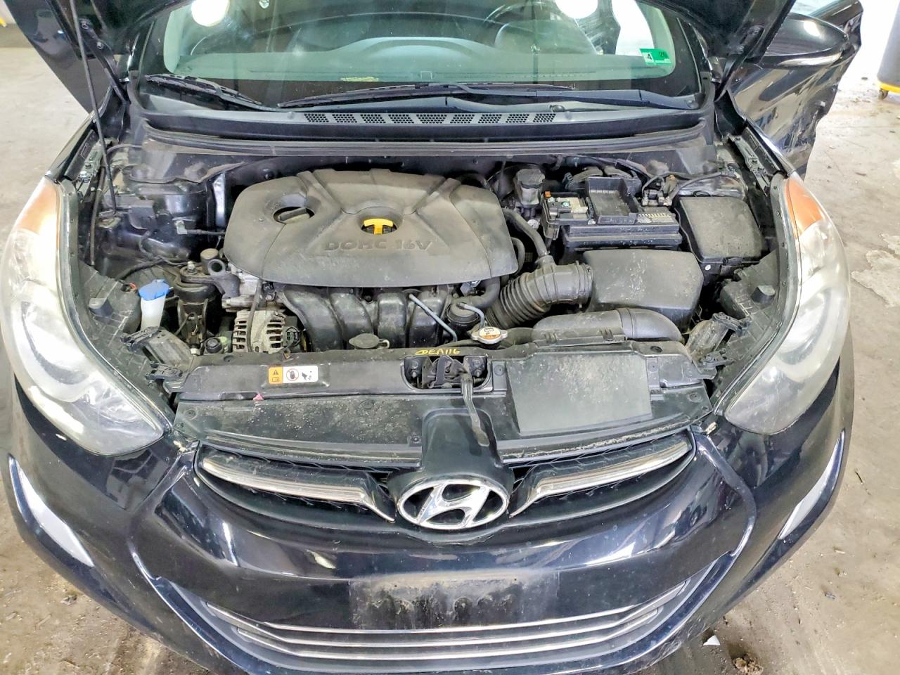 Hyundai ELANTRA Limited