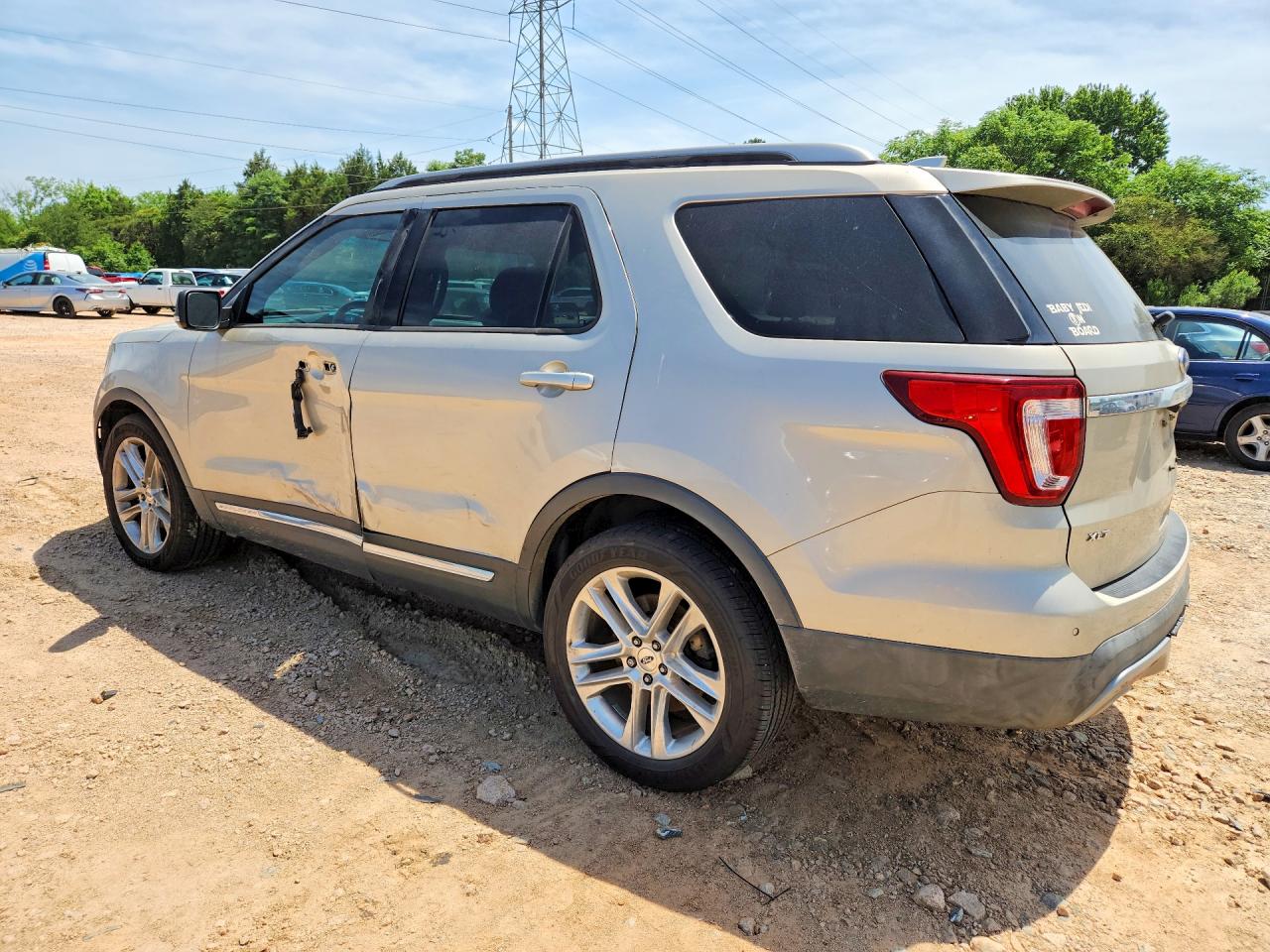 Ford Explorer Xlt