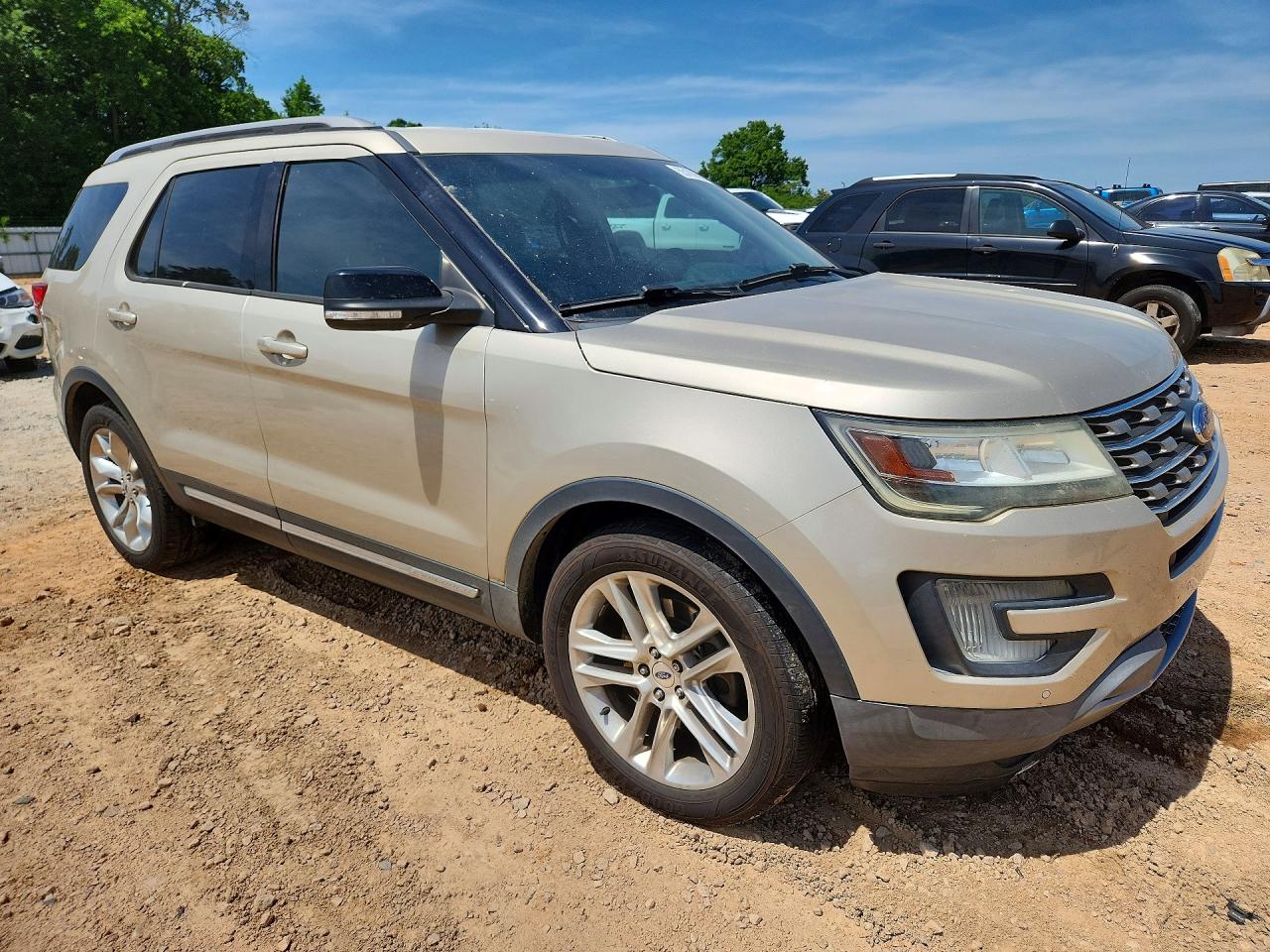Ford Explorer Xlt