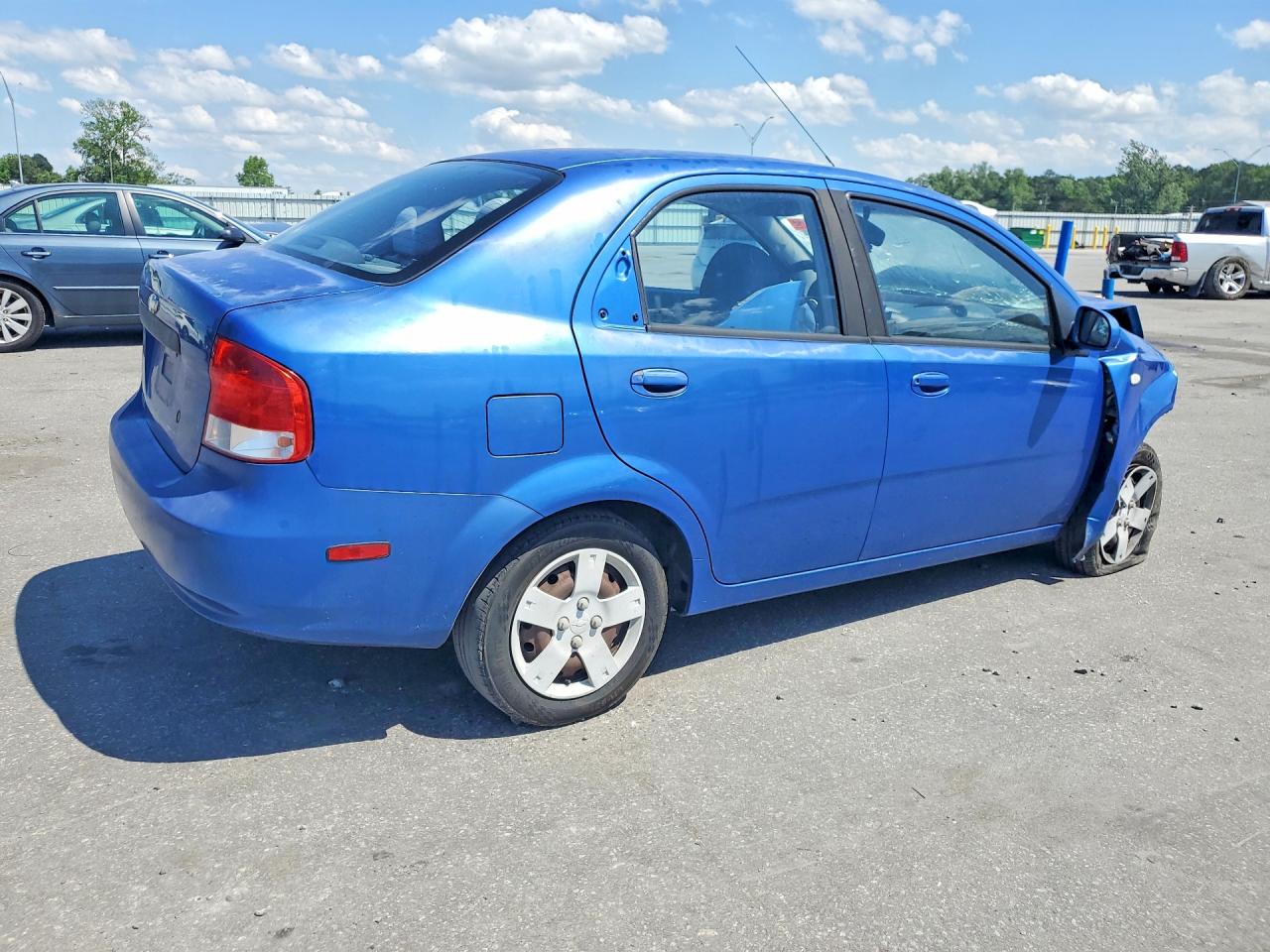 Chevrolet Aveo Base
