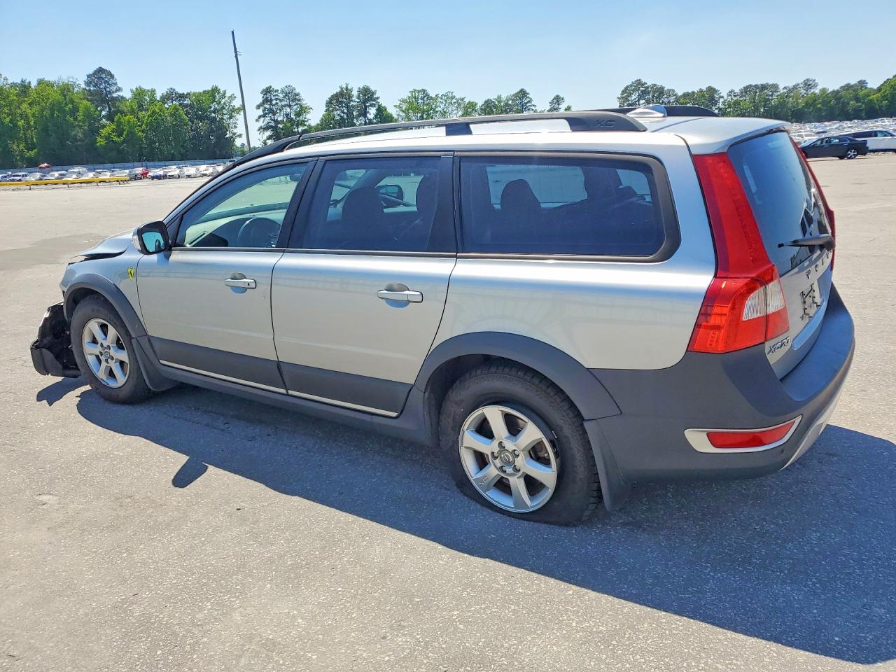 Volvo XC70