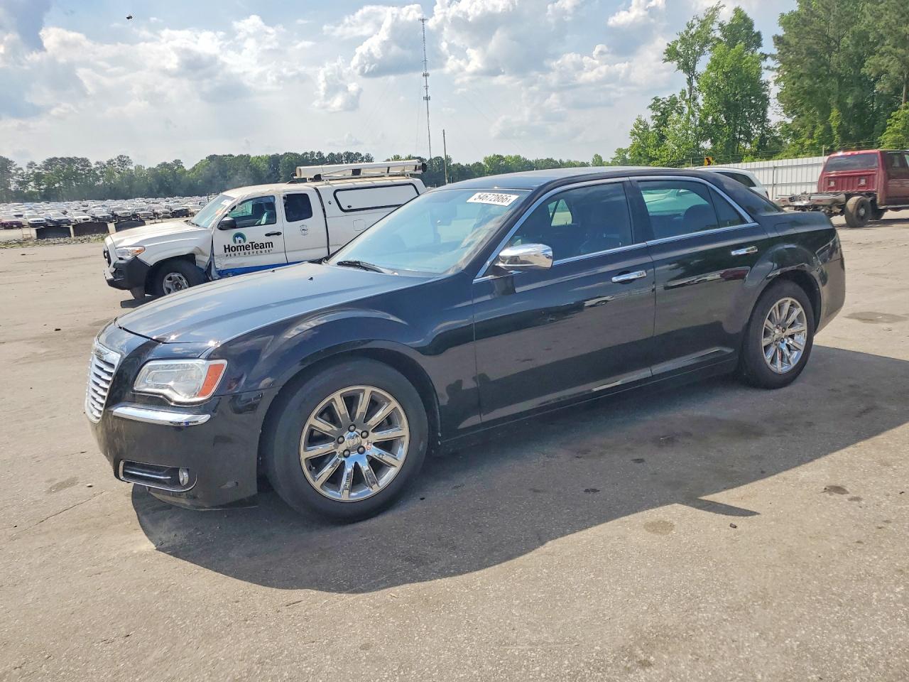 Salvage Chrysler 300 Image